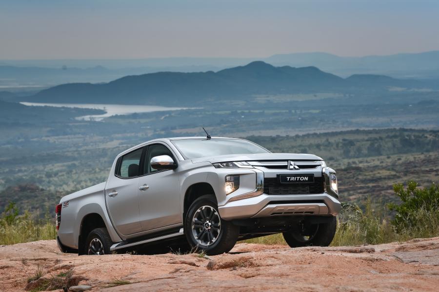  Mitsubishi Triton Double Cab 2019 года  (ZA) (фото 21 из 40)
